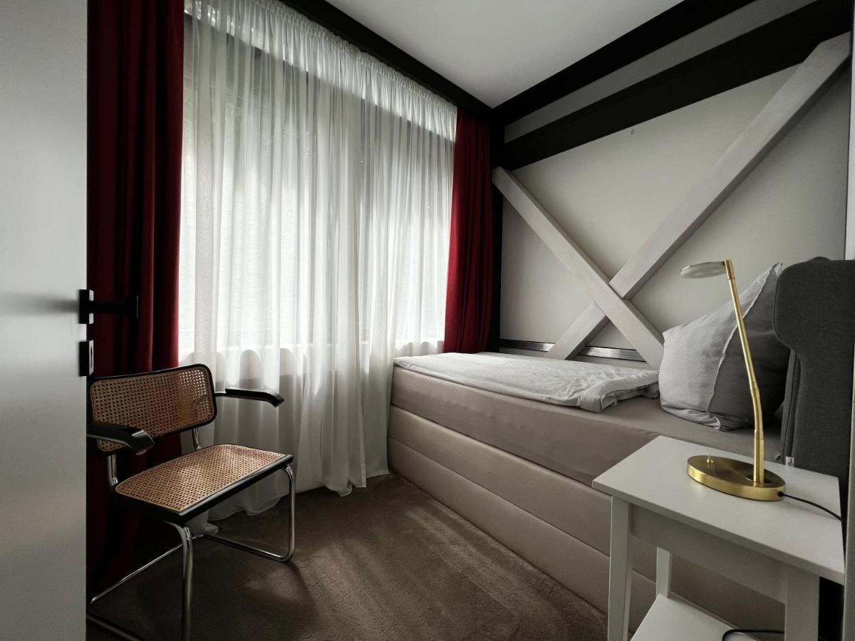 Neues Exclusives 2 Schlafzimmer Apartment *