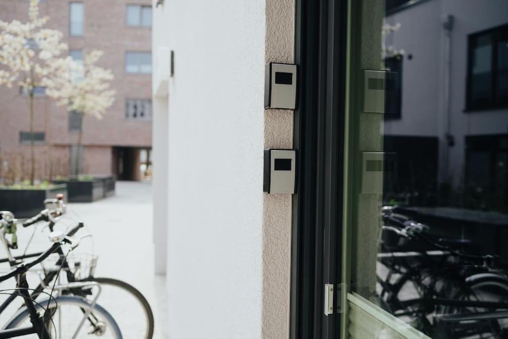 Apartment Exklusiv, Zentral, Terrasse: 2-zi-app. Bis 4 Pers *