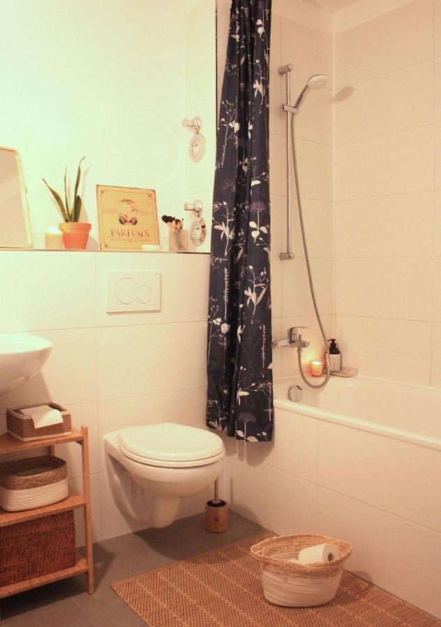 Accommodatie bij particulieren - Zentral - Volksparkstadion - Barrierefrei - Nahe A7 Hamburg-Harburg