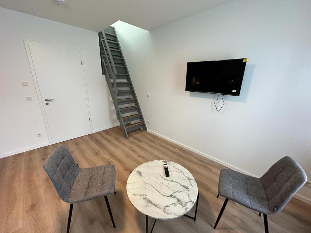 Northwest Aparthotel *