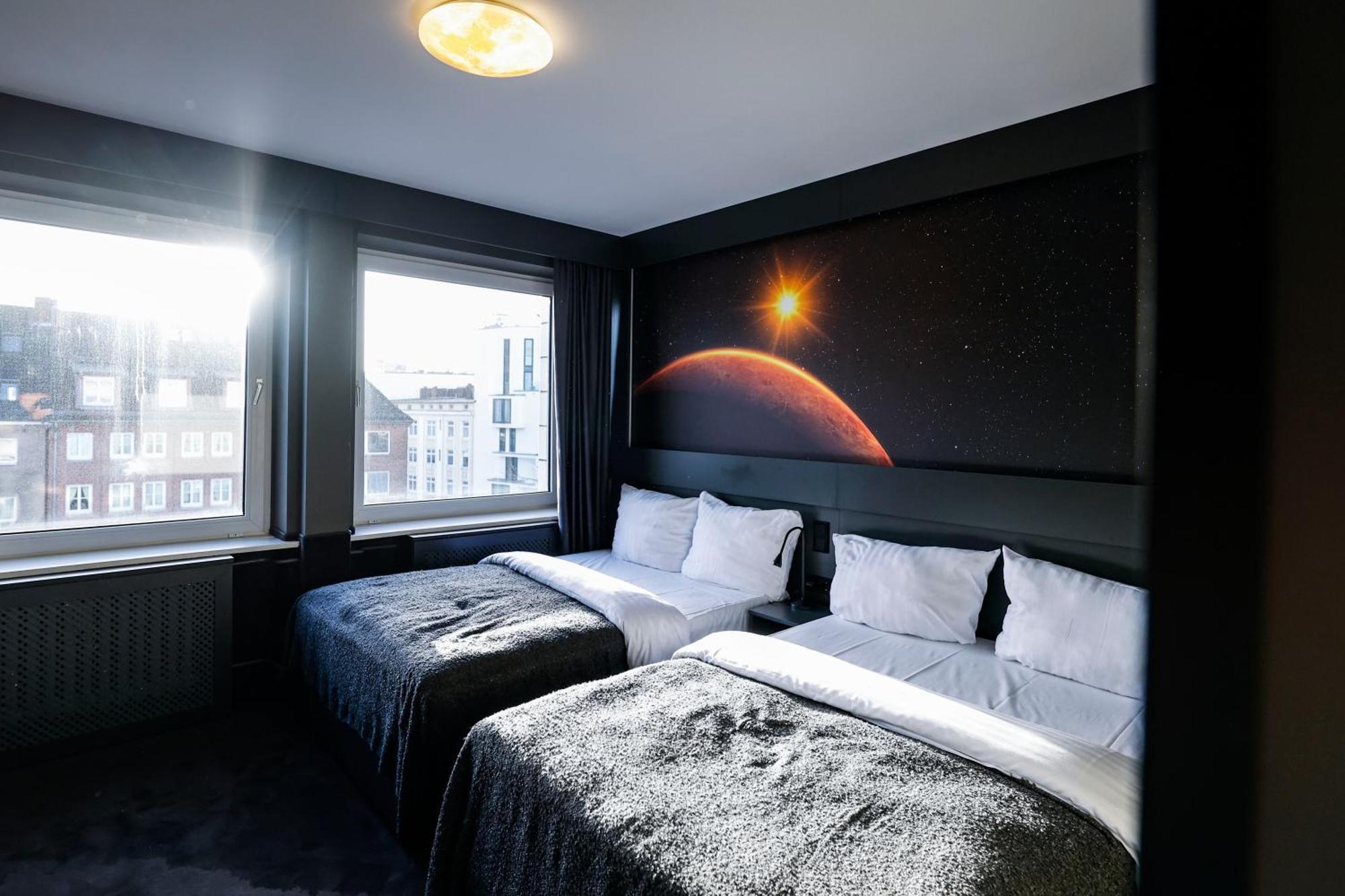 Sleephotels Cosmos * Hamburg