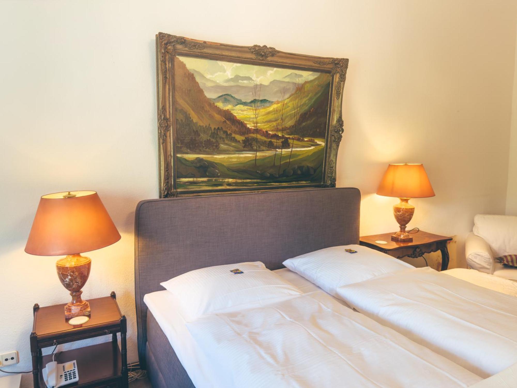 Mittelweg Hotel 3*