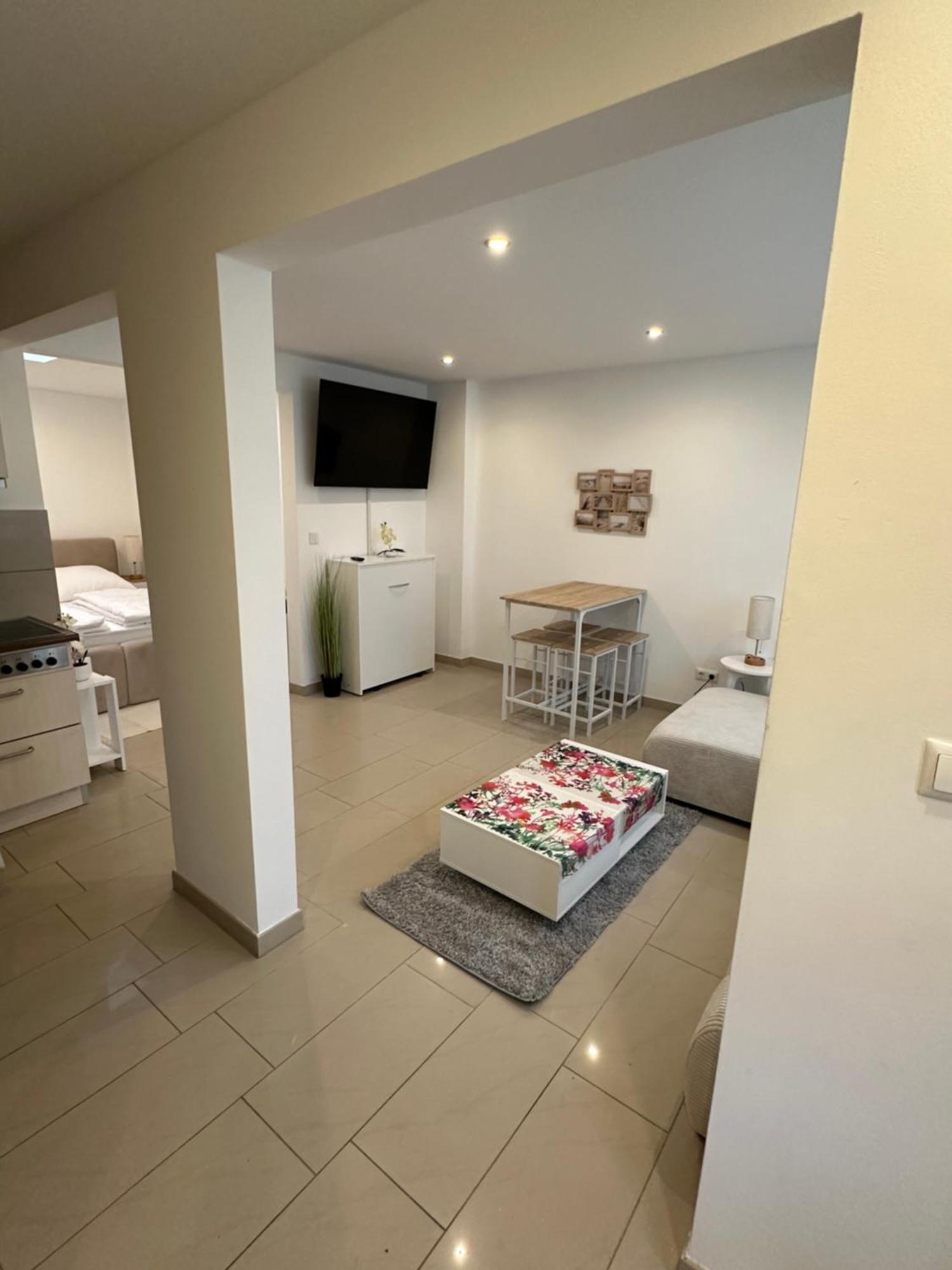 Vakantiehuis Luxus Wohlfuehloase Airport