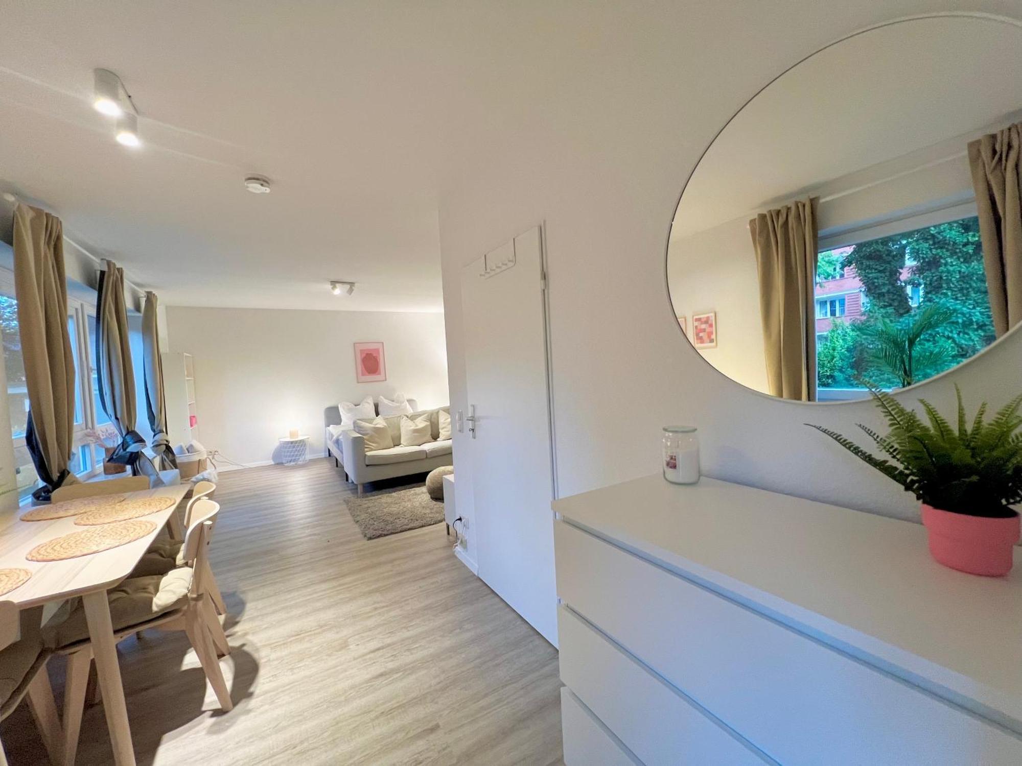 Apartment Kleines, Gemuetliches Helles Im Herzen Hamburgs