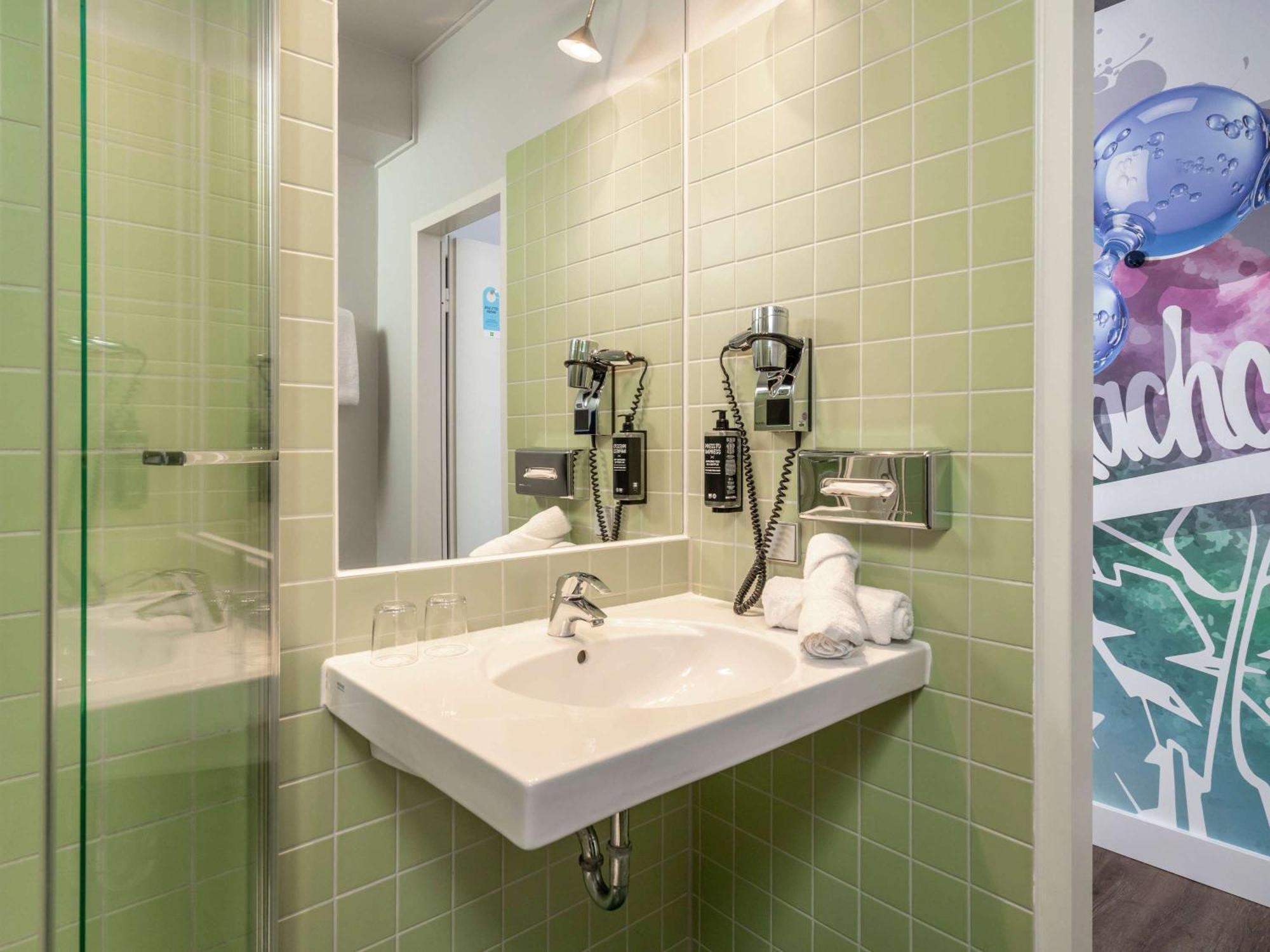 Ibis Styles Alster 2* Hamburg