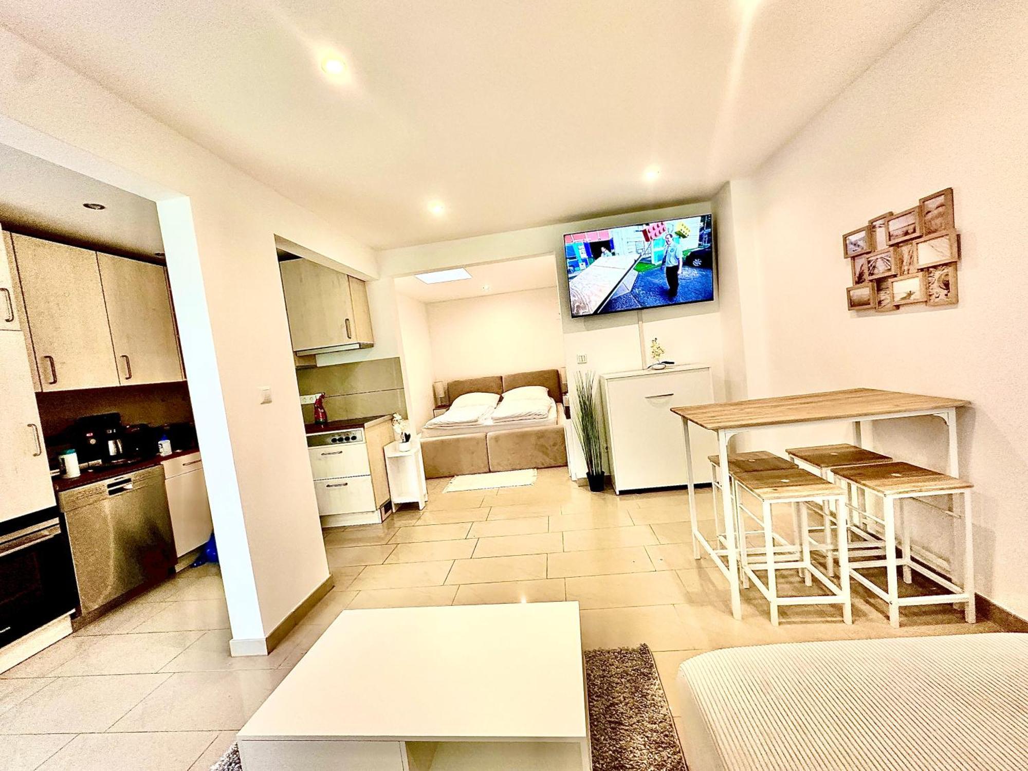 Vakantiehuis Luxus Wohlfuehloase Airport