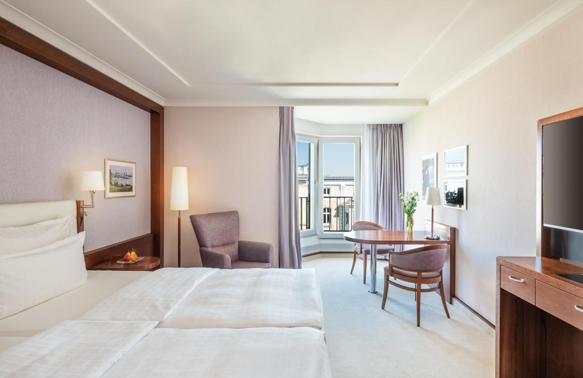 Grand Elysee 5* Hamburg