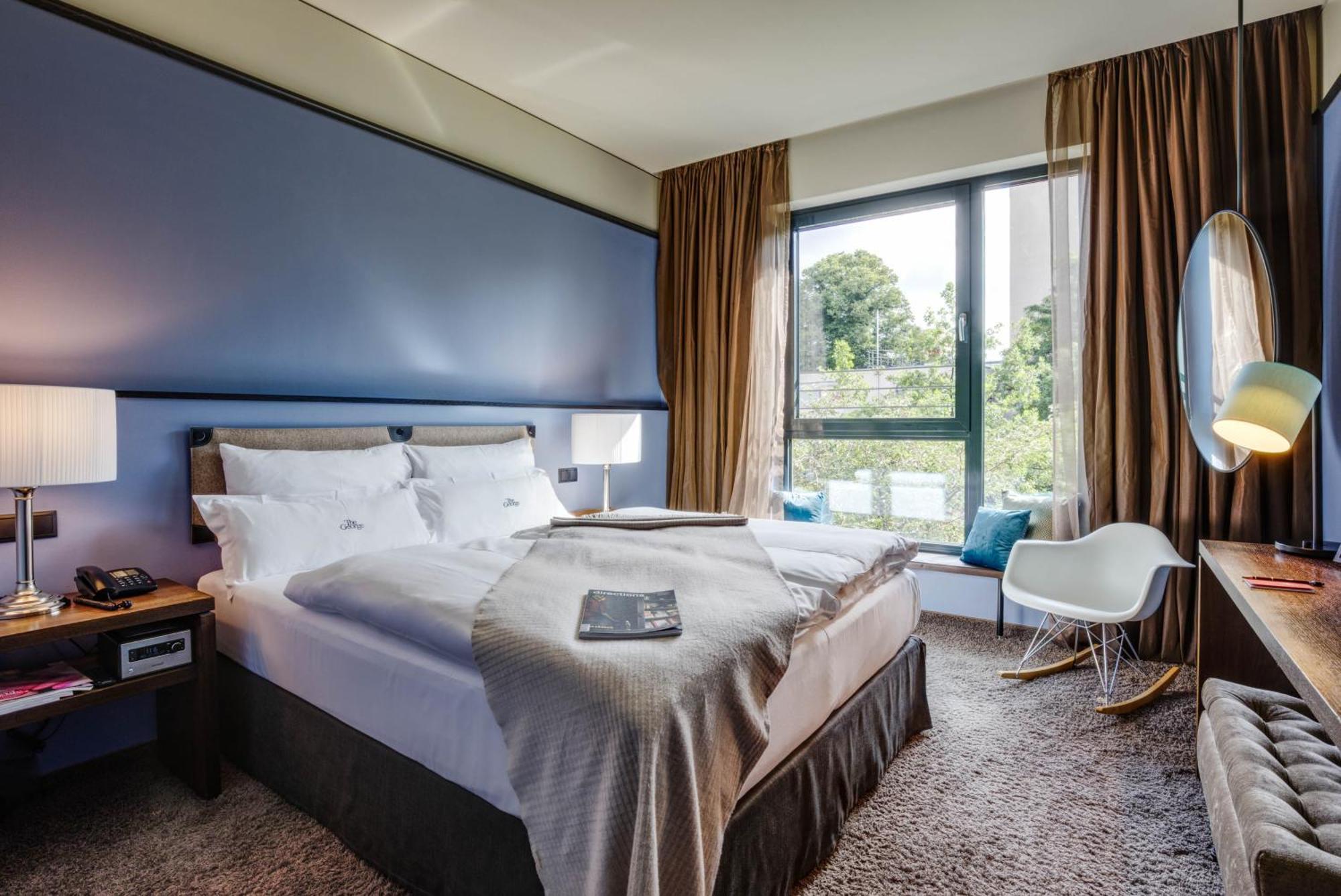 The George Hotel