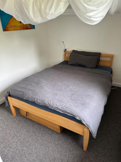 Quiet Modern End-unit House Hamburg-Harburg