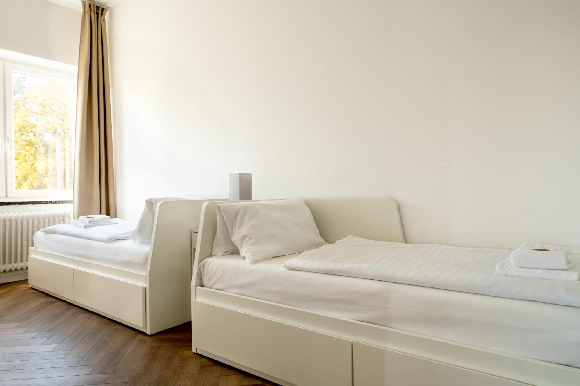 Apartment Airport Fuer 4 - Smart Tv - Kueche - Echarger