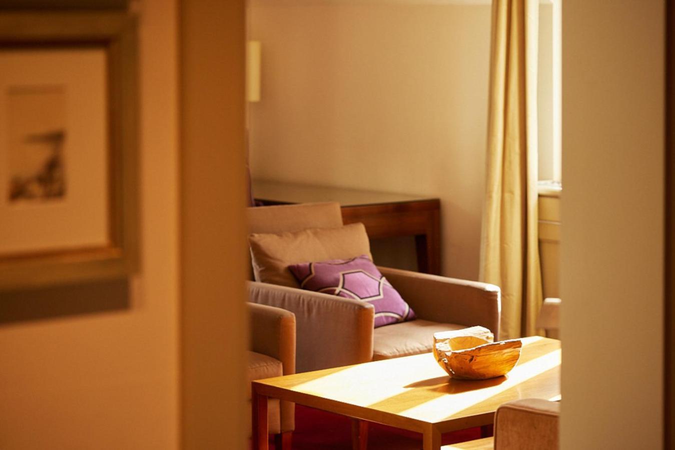Hotel Remise Am Suellberg - Kleine, Feine In Blankenese Hamburg
