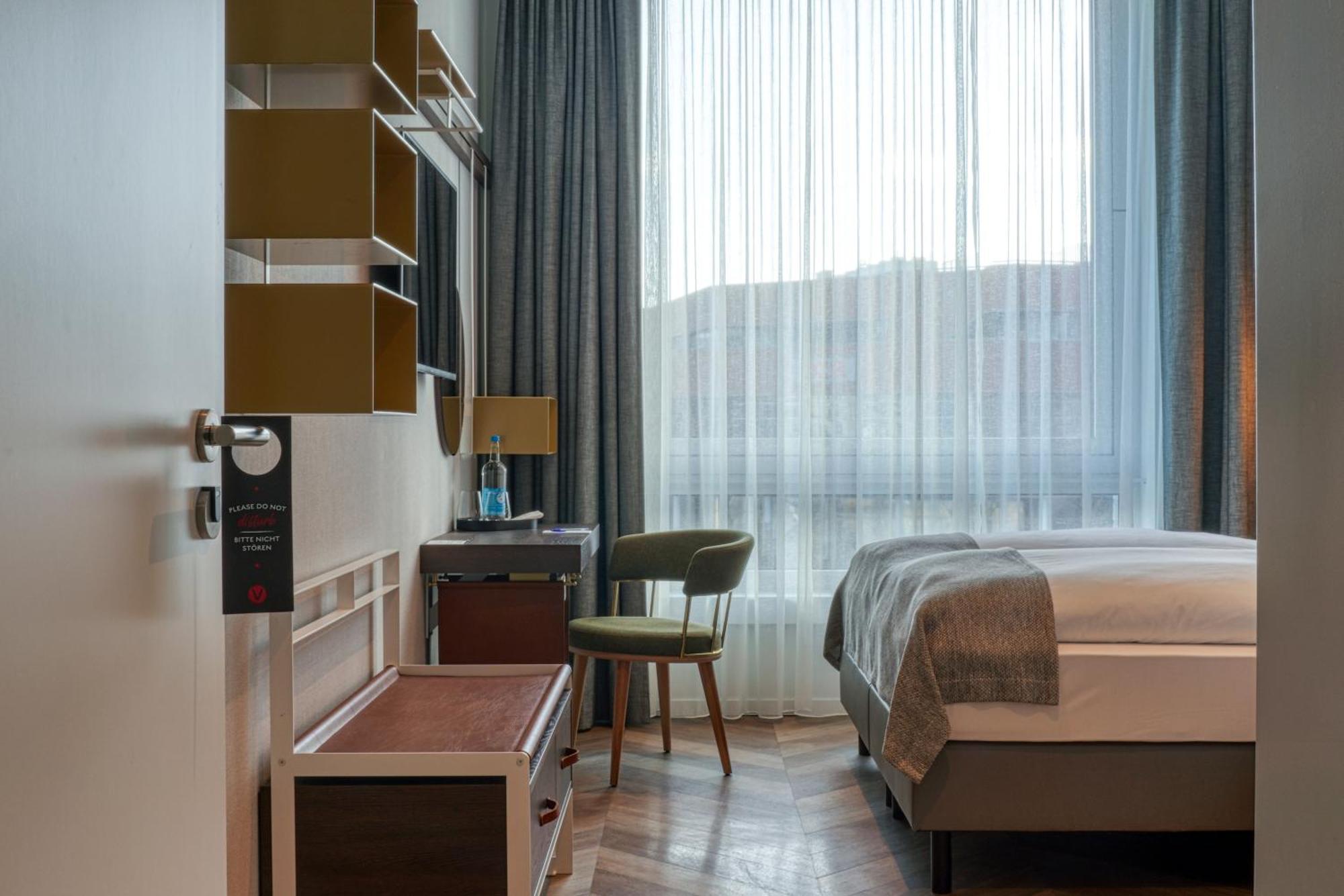 Ninetynine Bergedorf 3*
