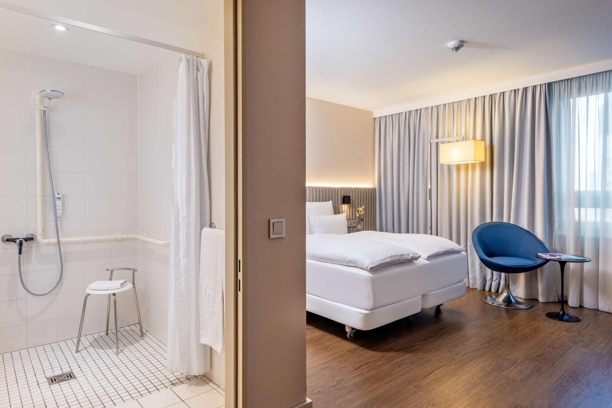 Hotel Nh Altona