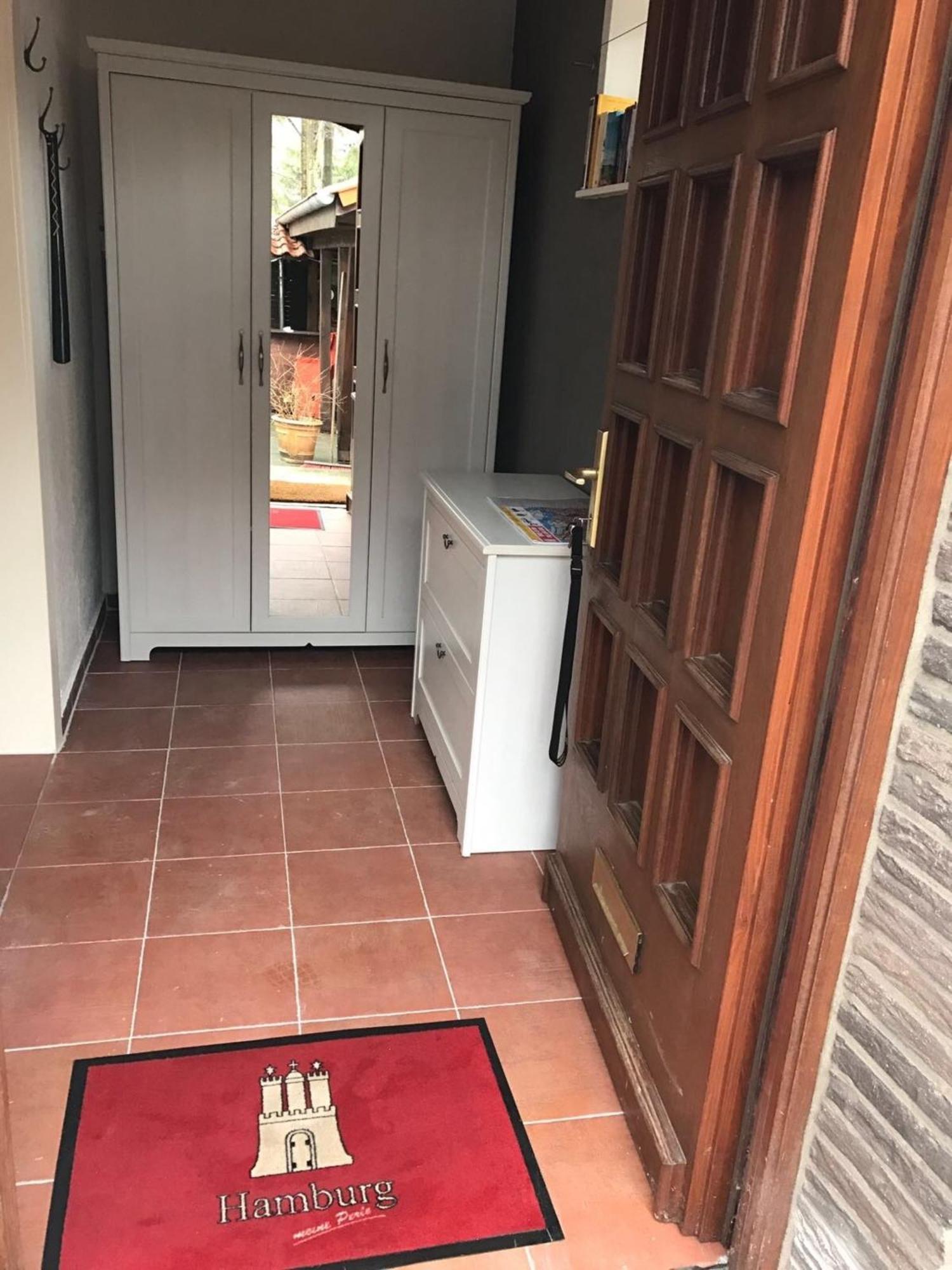Base Apartment