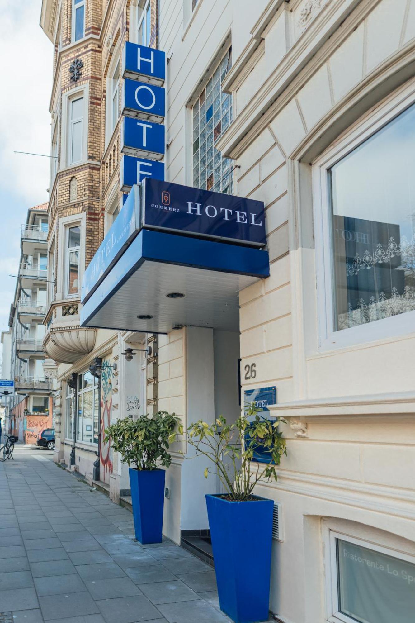 Commerz Hotel 2*