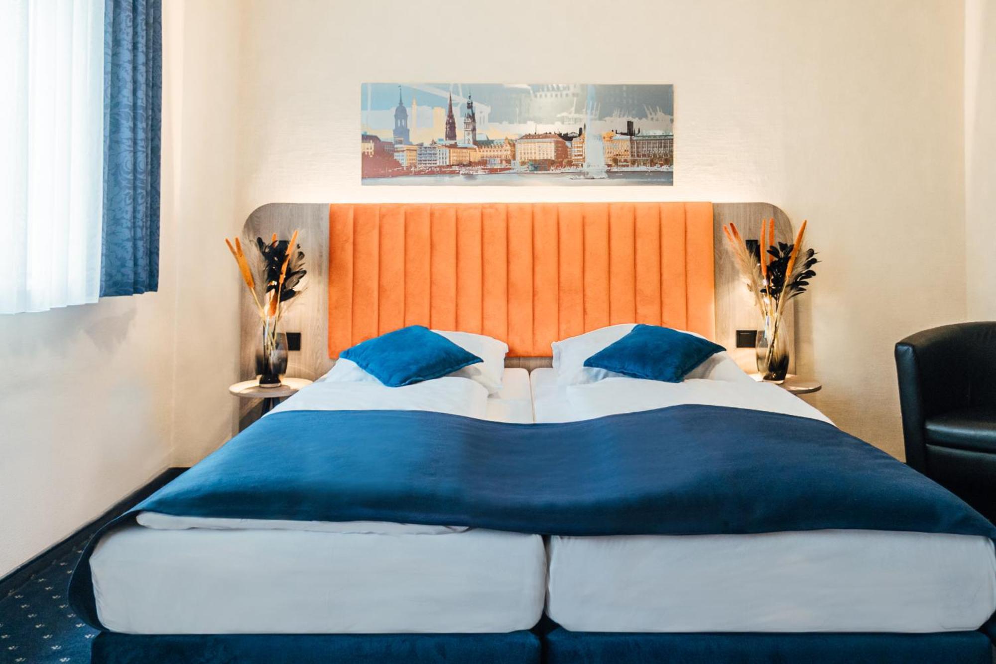 Commerz Hotel 2*