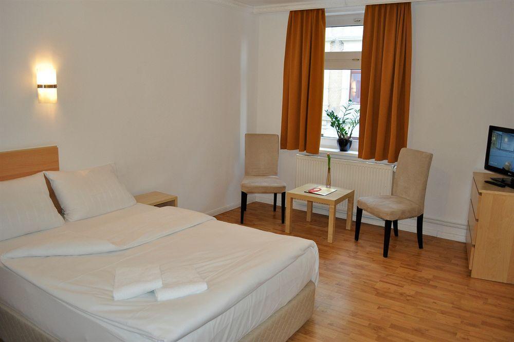 Hotel Budapester Hof