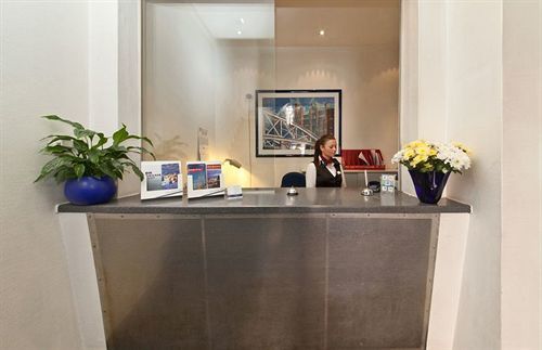 Hotel Commerz 2*