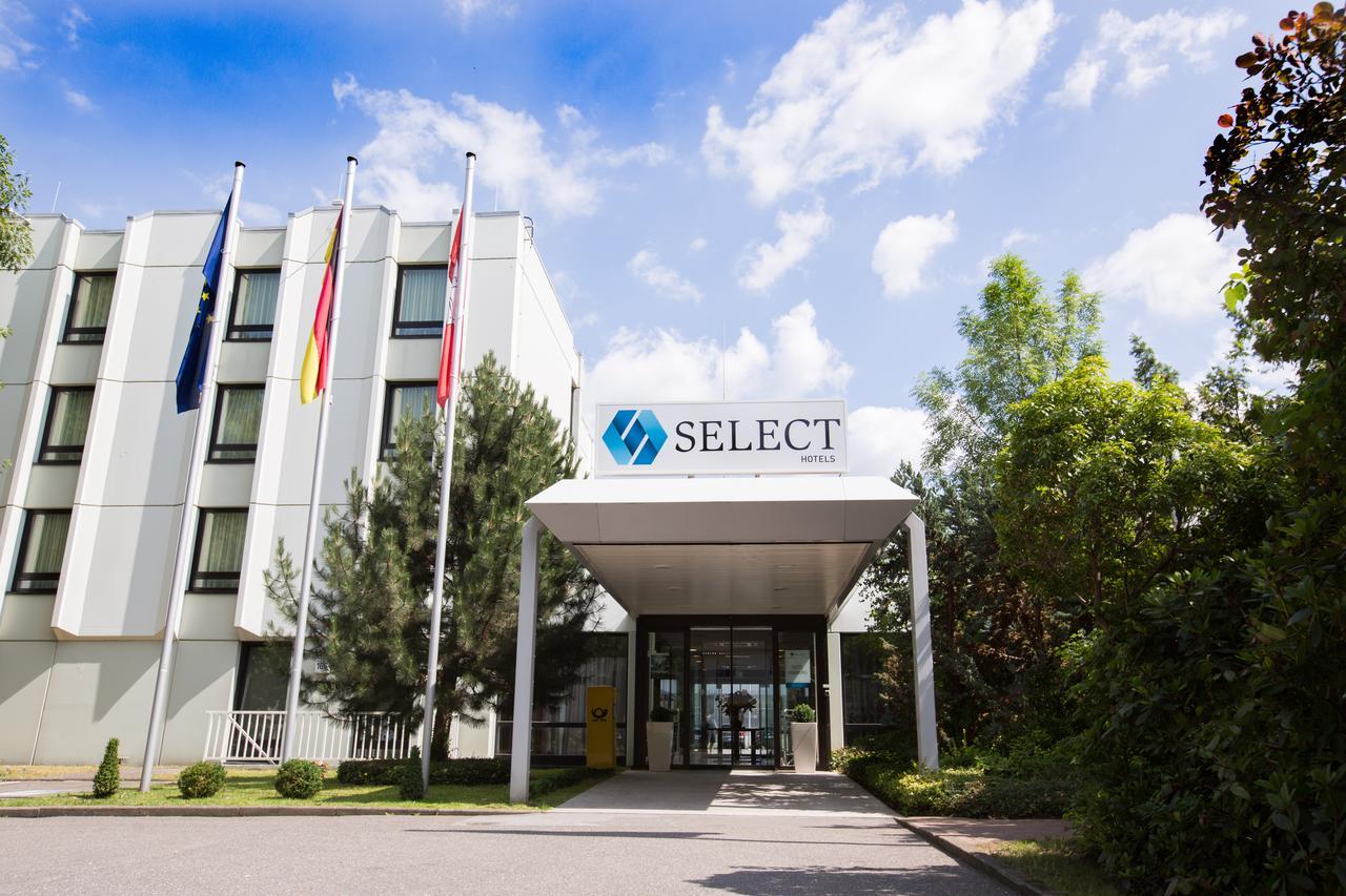 Hotel Select Nord 4*