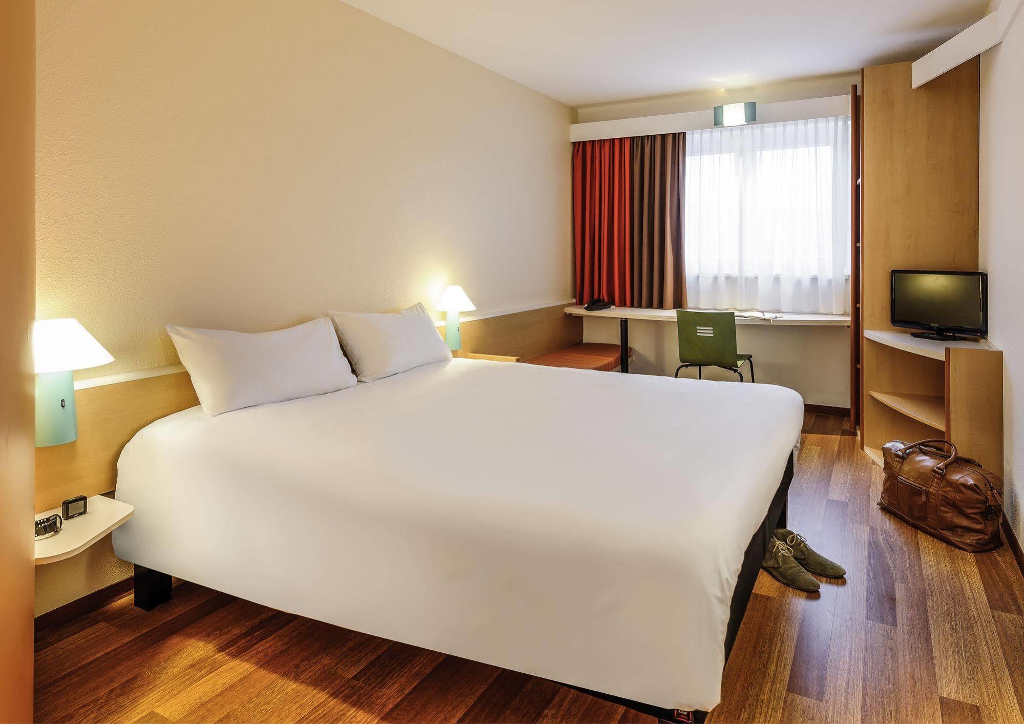 Ibis St. Pauli Messe 3* Hamburg-Harburg