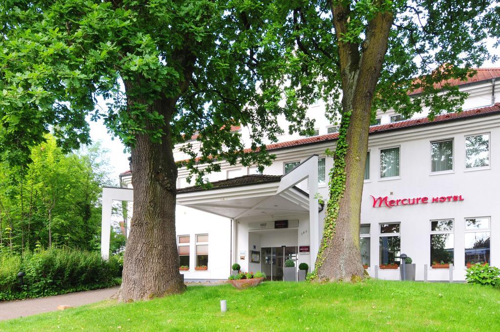 Hotel Leonardo Airport