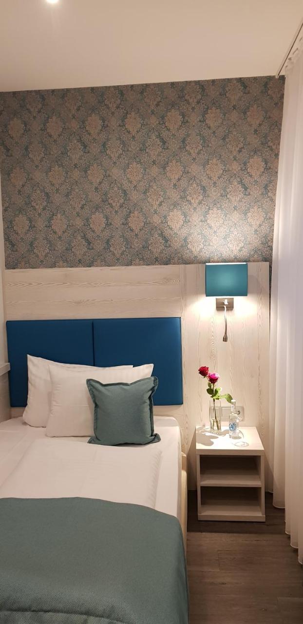 Hotel Budapester Hof