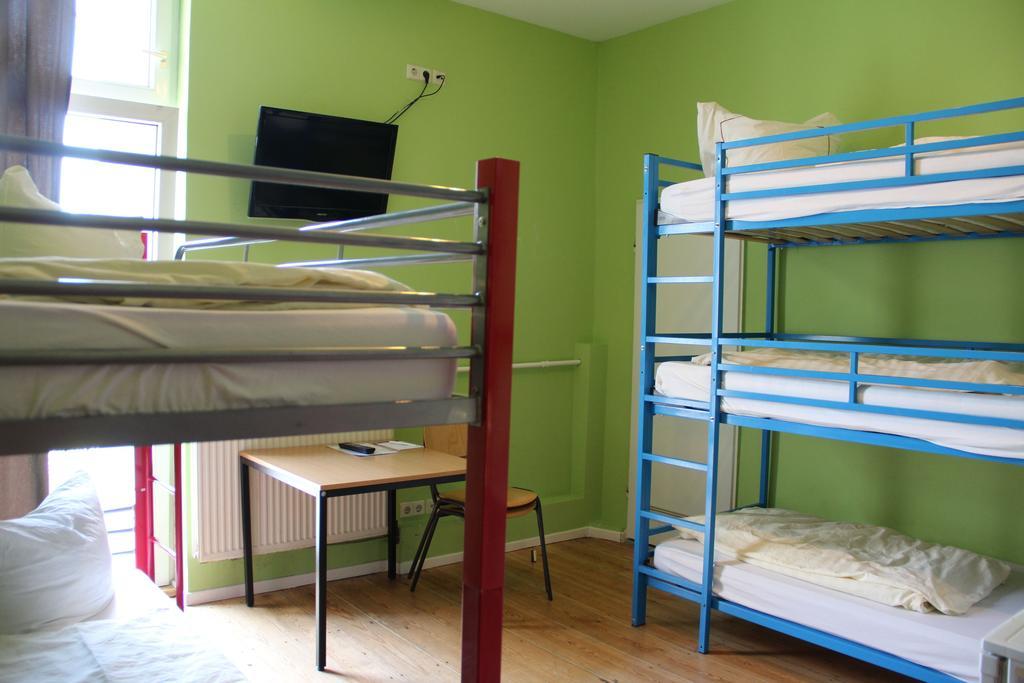 Buch-ein-bett Vandrerhjem Hamborg