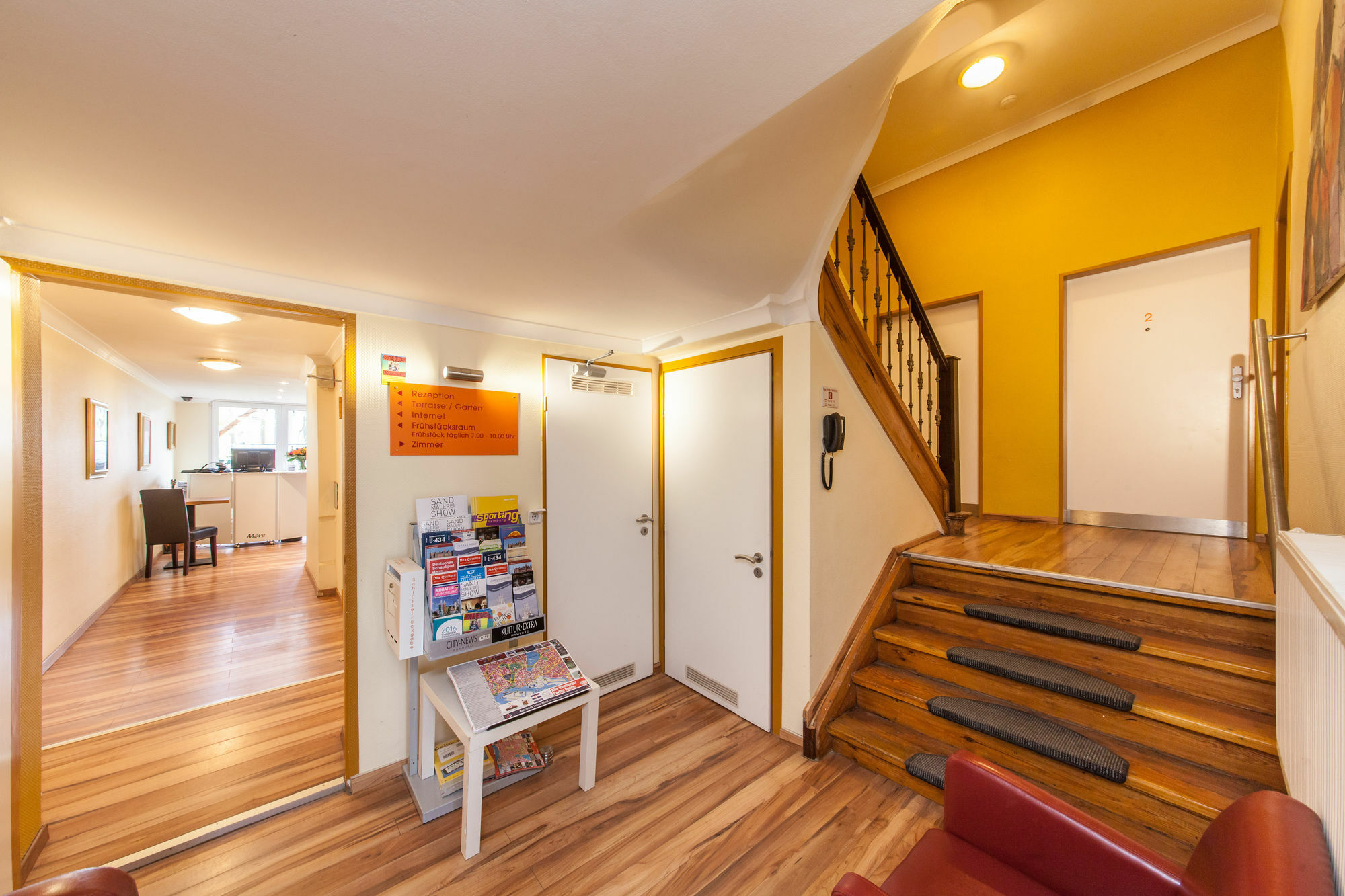 Marco Polo Guest house 2*