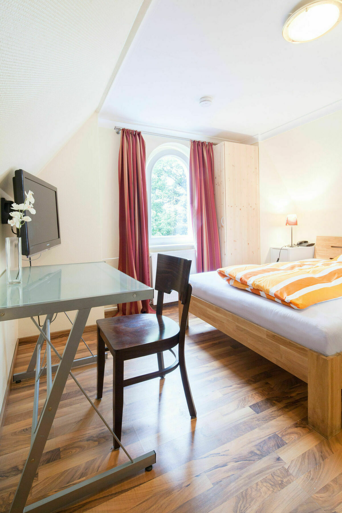 Marco Polo Guest house 2*