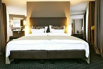 Boston Hh Hotel
