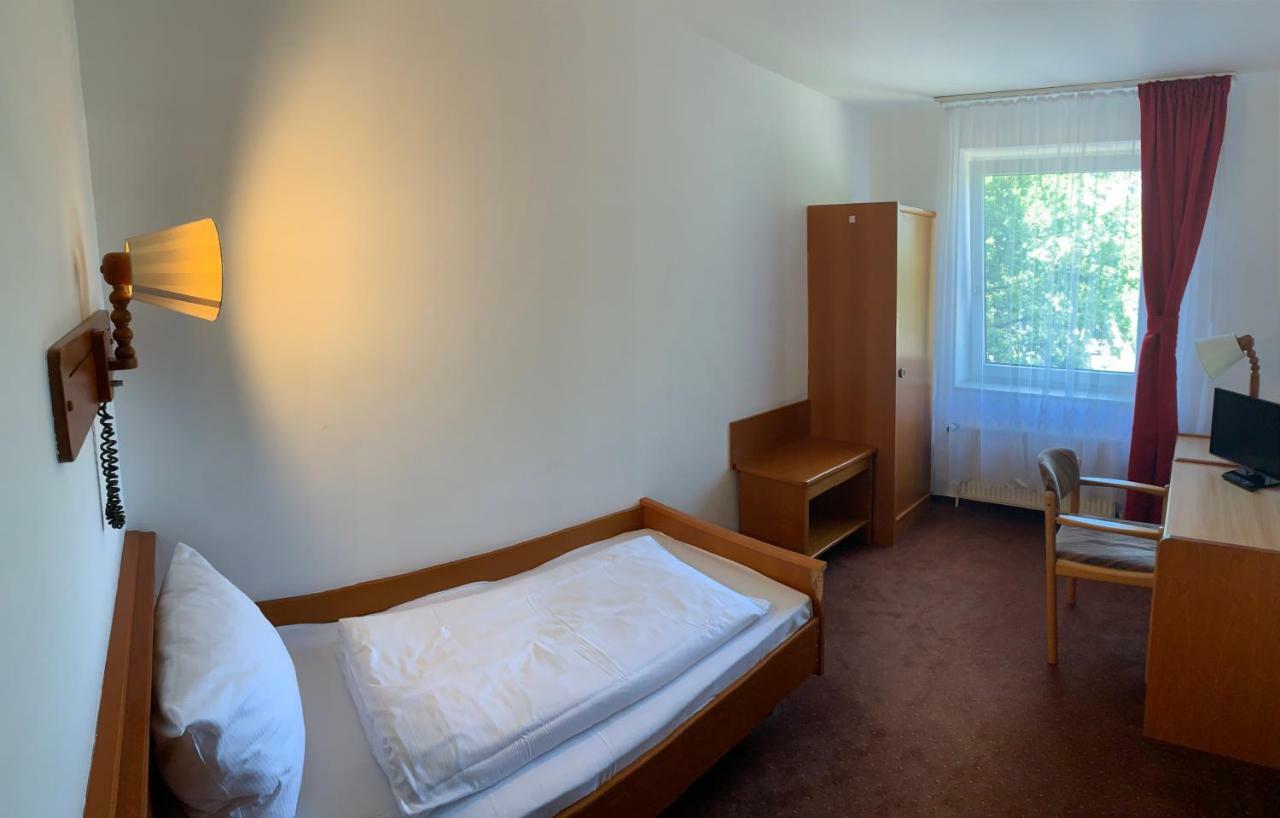 Hotel Rahlstedter Hof 2*
