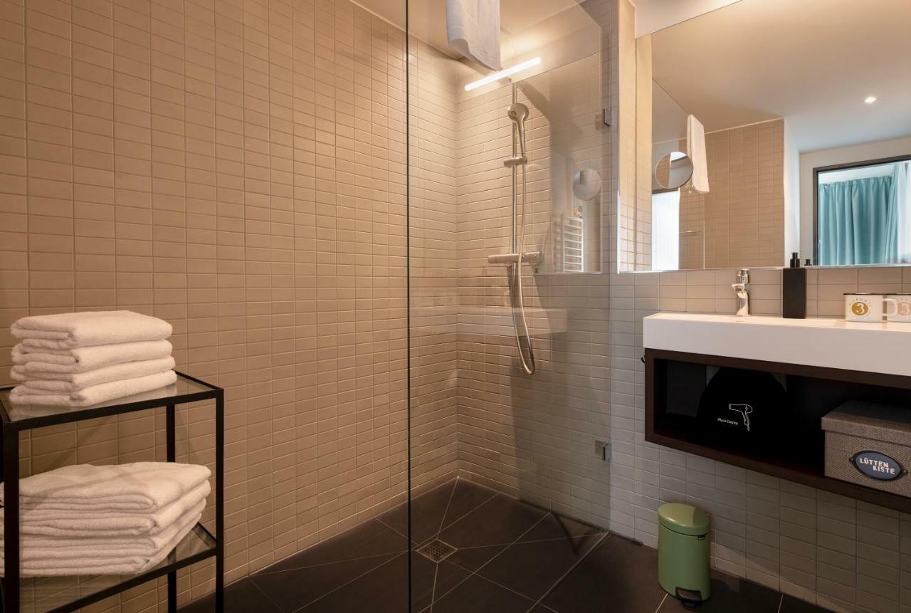Pierdrei Hafencity 4*