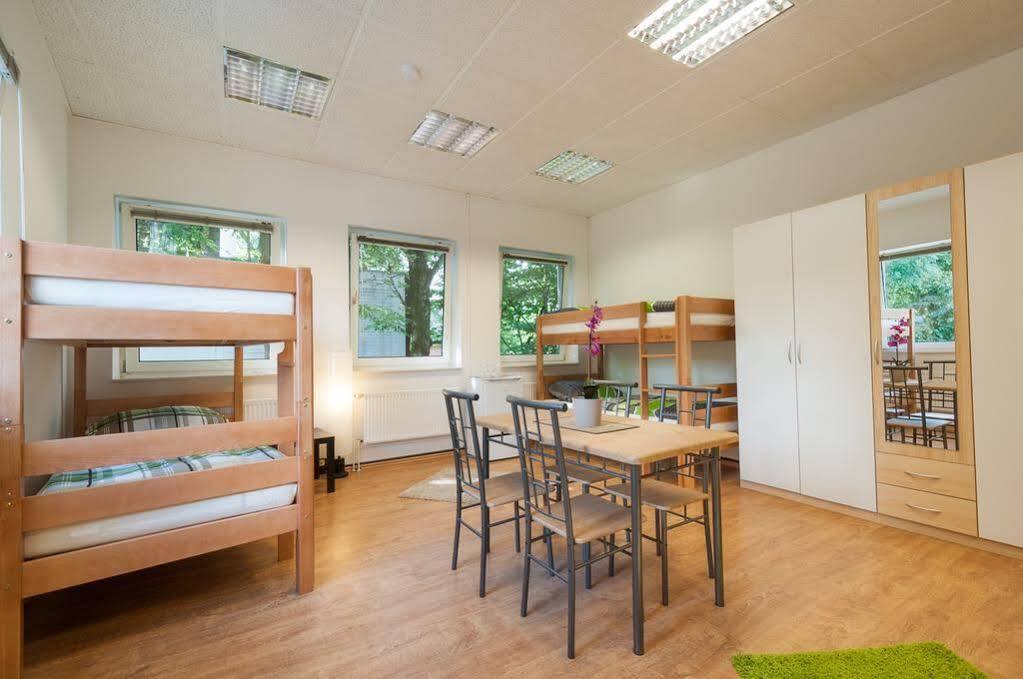 K 357 - Staffboarding - Personal- Und Monteurzimmervermietung Und Vermittlung In Und Umgebung Hostel Hamburg-Harburg