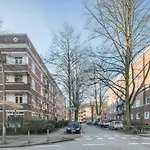 Spacious 2 Bedroom Apartment Close To Stadtpark