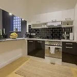 The Harbour Apartment 1