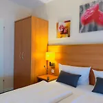 Elbbrücken Hotel