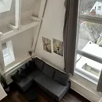 Modernes Loft Mitten Ueber Dem Kiez Auf St.Pauli!