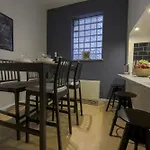 The Harbour Apartment 1