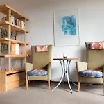 Hotel Nige Hus