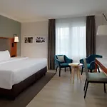 Courtyard Hamburg Airport
