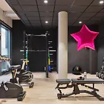 Moxy Hamburg Altona