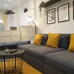 Industrial Loft House Apartment +Luxury Bathroom