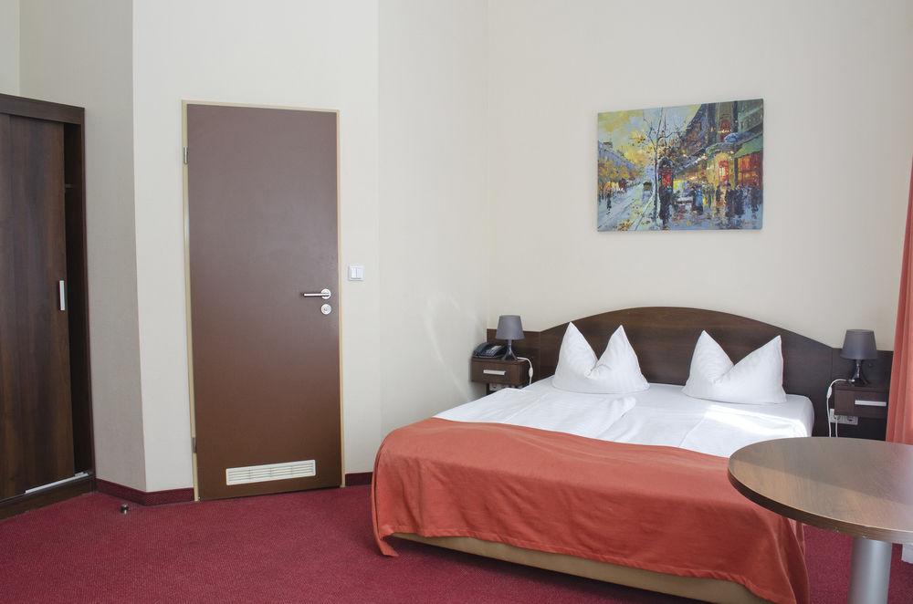 Hotel Polo Am Zob Hamburg