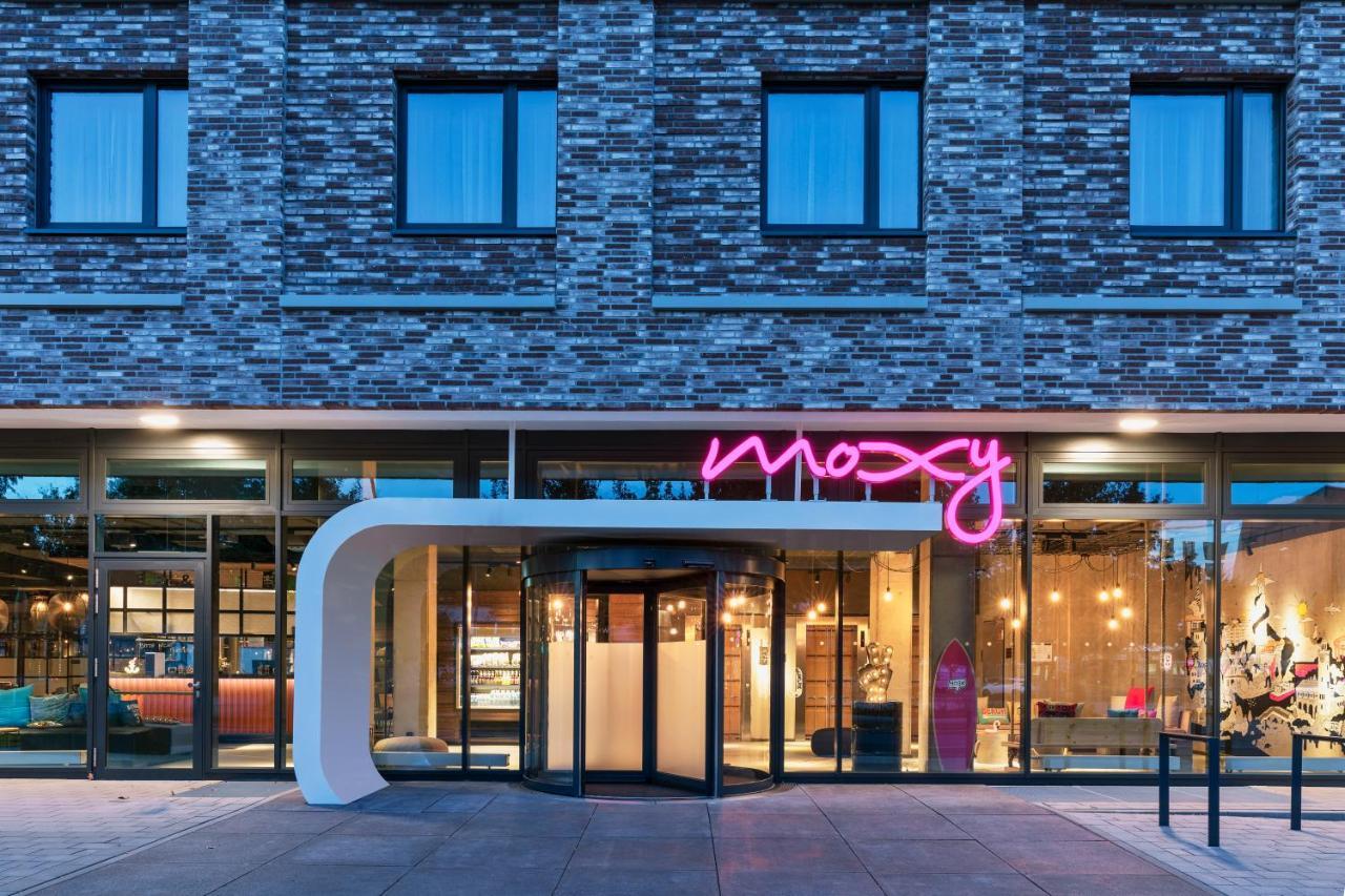 Hotel Moxy 3*