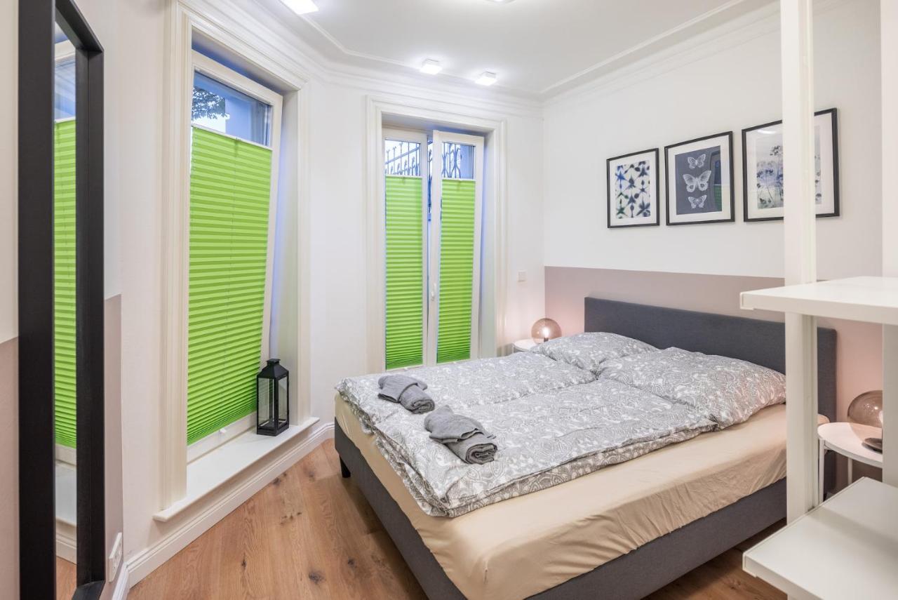 Apartment Stylish & Cosy Next To The U-bahn *