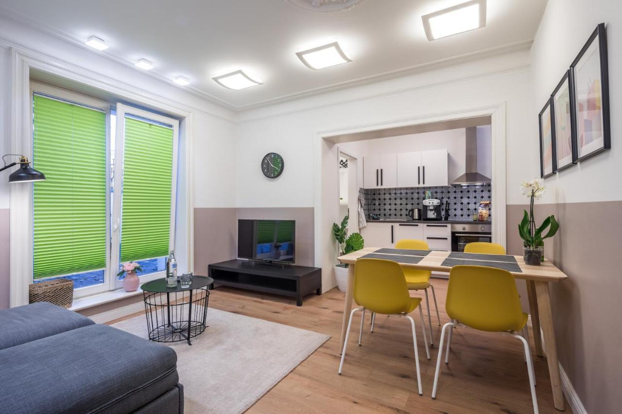 Stylish & Cosy Next To The U-bahn * Hamburg