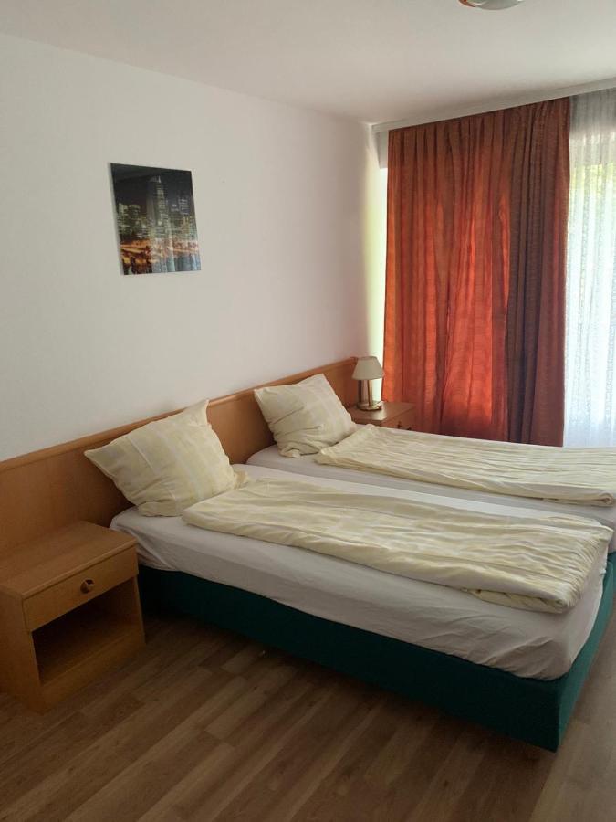 Hotel Grando Sukredo Hamburg