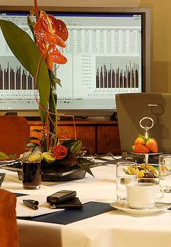 Hotel Courtyard By Marriott Airport 4*