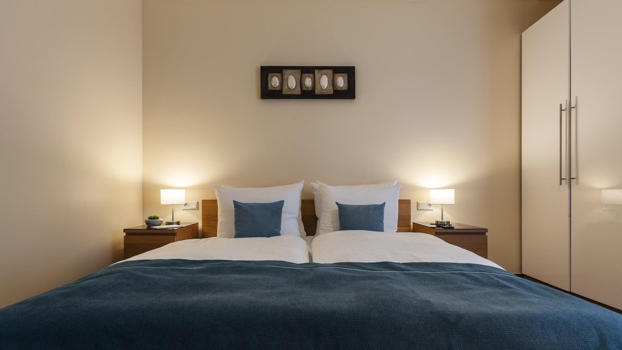 Hotel Novum Holstenwall Neustadt 3*