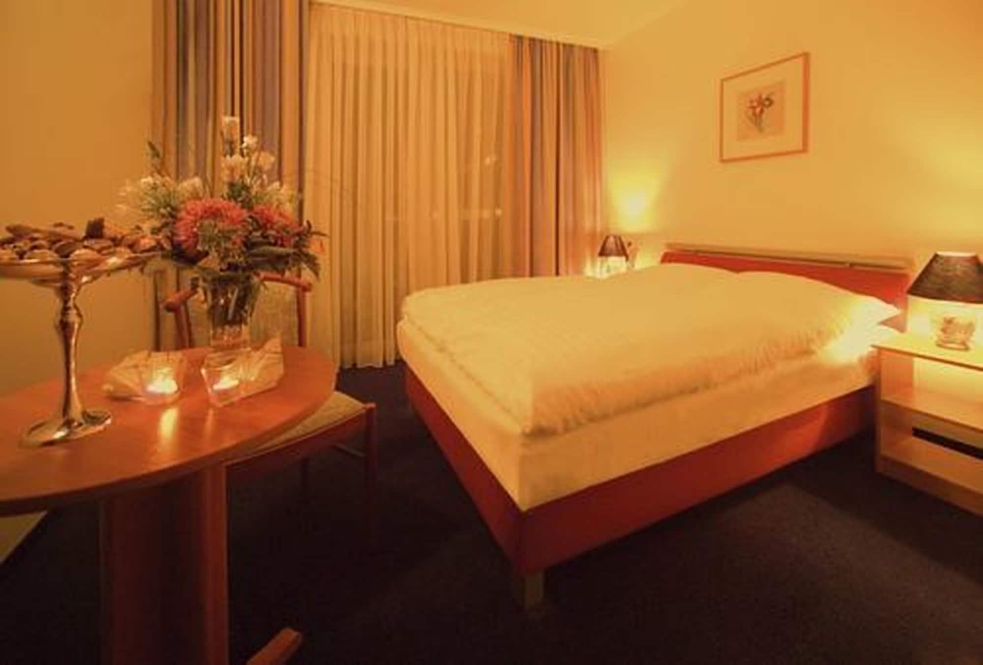 Mercedes/centrum Hotel Hamburg